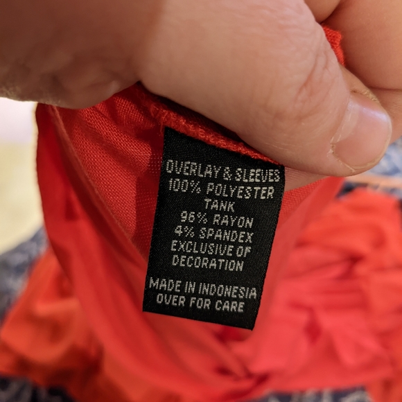 By & By Women's Size Medium Cold Shoulder Sheer Blouse Coral Great4Vacay😎🌞❤️ - Picture 8 of 9